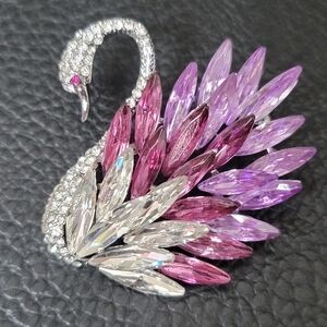 Elegant Swan Brooch with Purple and Silver Crystals